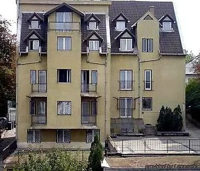 Hotel Bara Junior Budapest